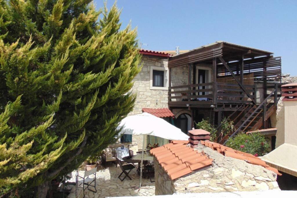 Villa Strata Kardhamiana Экстерьер фото