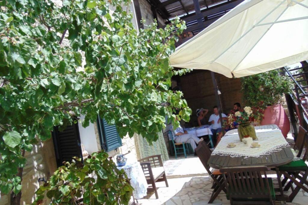 Villa Strata Kardhamiana Экстерьер фото