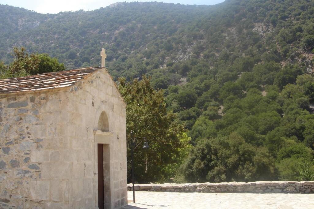 Villa Strata Kardhamiana Экстерьер фото